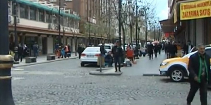 Evde Kal Çağrısı Diyarbakır'da Karşılık Bulmadı