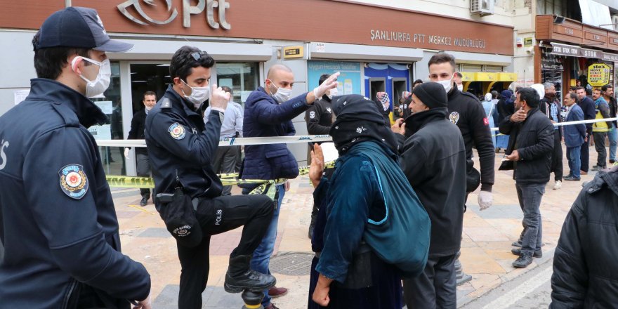 PTT, 'yoğunluk yaşanan' şubelerini kapatma kararı aldı