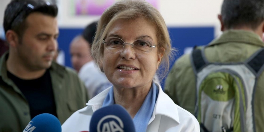 Tansu Çiller 'Biz Bize Yeteriz Türkiyem' Kampanyasına 100 Bin Lira Bağışta Bulundu