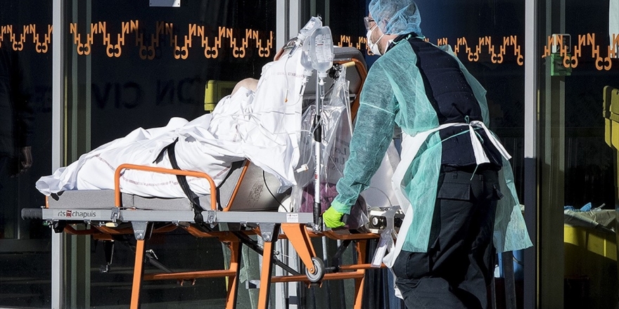 Fransa'da Kovid-19 Nedeniyle Ölenlerin Sayısı 4 Bin 503'e Yükseldi