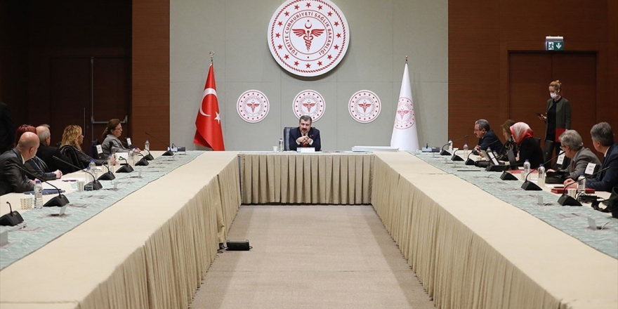 Koronavirüs Bilim Kurulu İlk Kez 'Video Konferans' Yöntemiyle Toplanacak