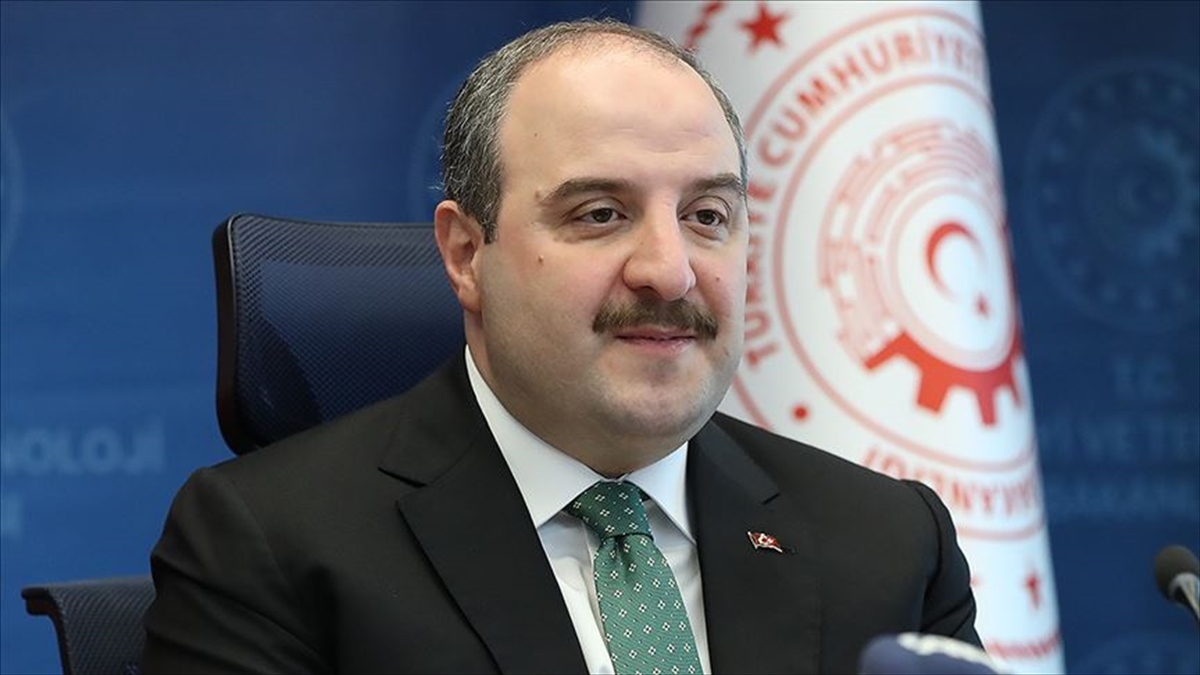 Bakan Varank: Kovid-19'a Yönelik Aşı Ve İlaç İçin Desteklediğimiz 14 Projenin Maliyeti 18 Milyon Lira