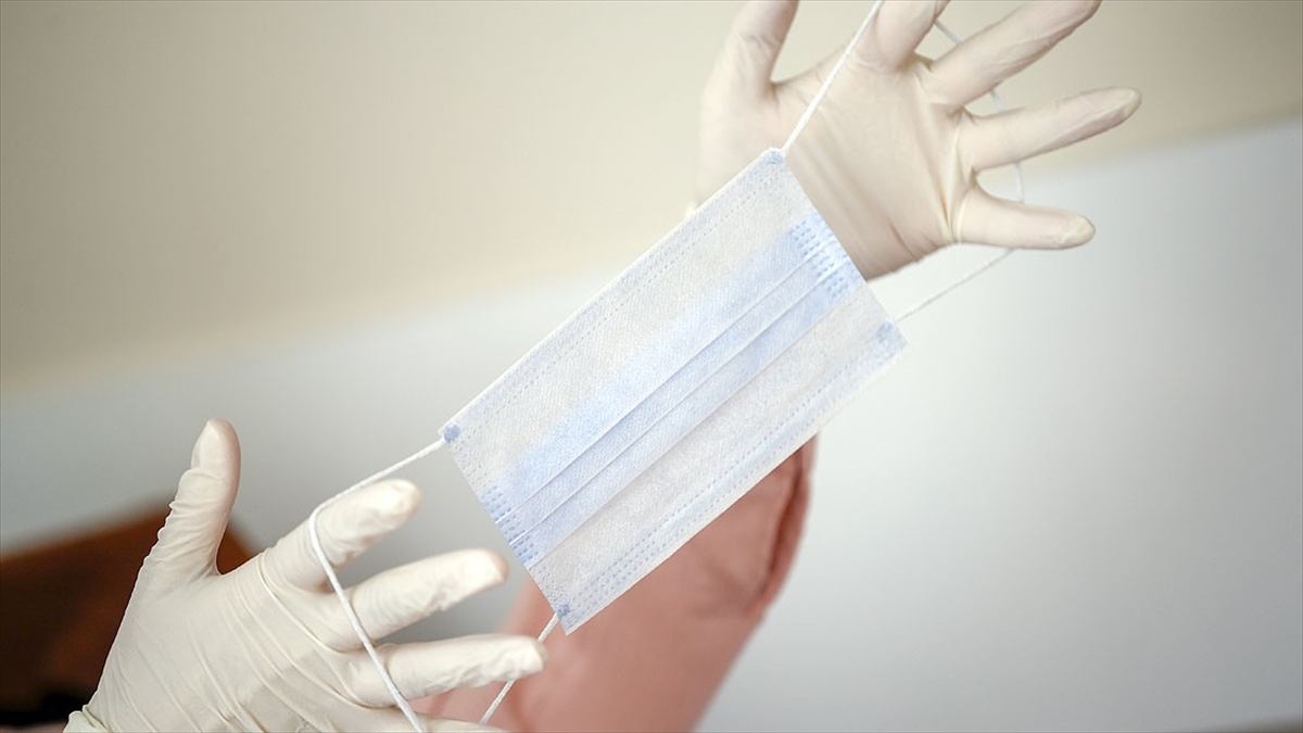 Fransa, İtalya Ve İspanya'ya Gönderilecek Yüz Maskelerine El Koydu