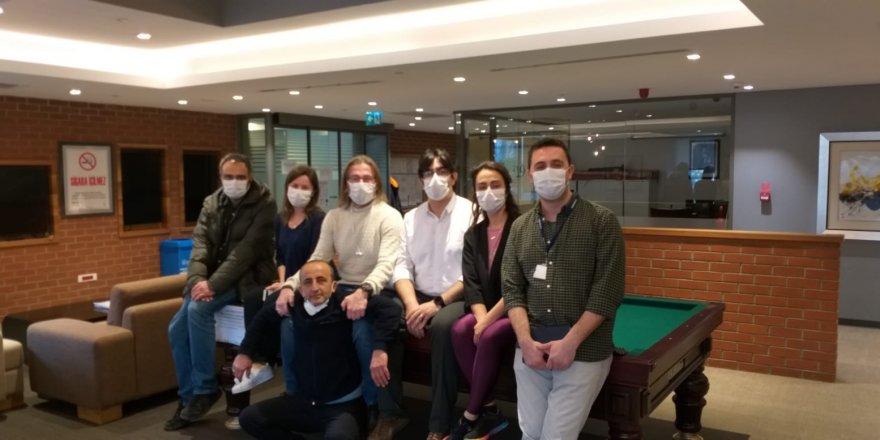 Koronavirüs aşısı için laboratuvara giren Prof. Dr. Ercüment Ovalı'dan ilk açıklama: Çözmeye çalışacağız