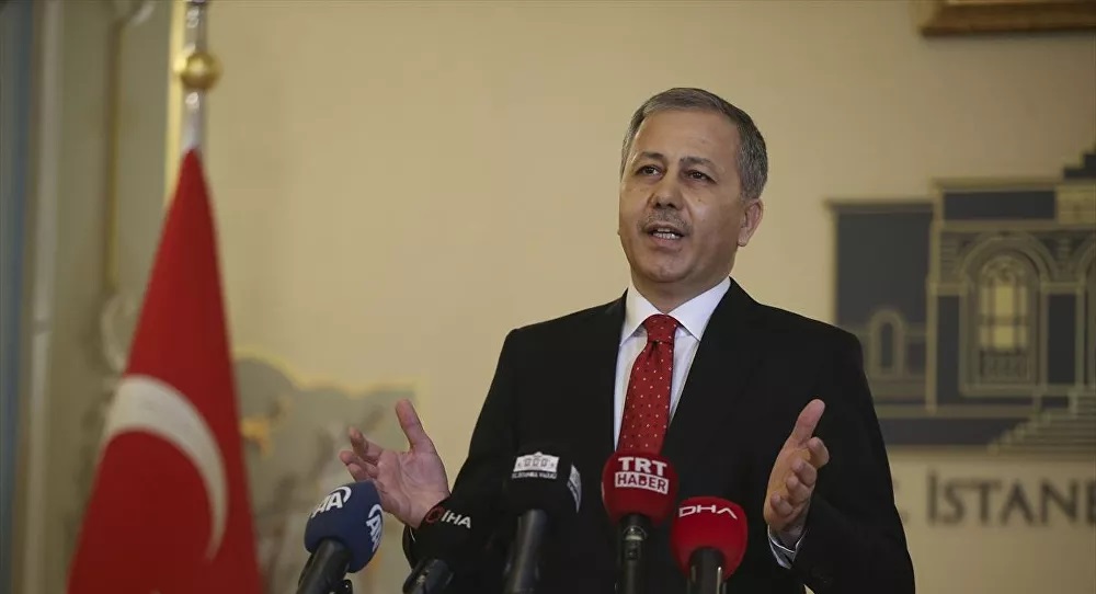 İstanbul Valisi Yerlikaya: Kamu çalışanlarında serbest kıyafet uygulamasına geçilmiştir