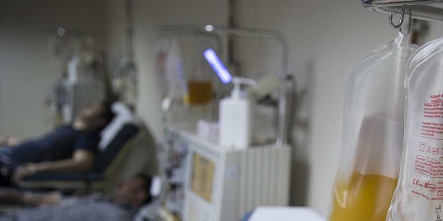 Kovid-19 İle Mücadele Sürecinde Diyaliz Ve Böbrek Nakli Hastalarına Uyarılar