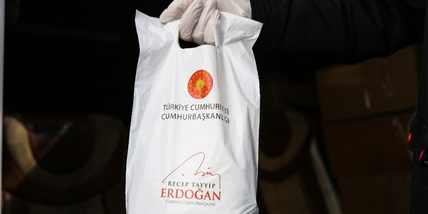 Cumhurbaşkanı Erdoğan Maske Ve Kolonya Dağıtımı Yapılan 65 Yaş Ve Üstü Vatandaşlara Hitaben Mektup Kaleme Aldı