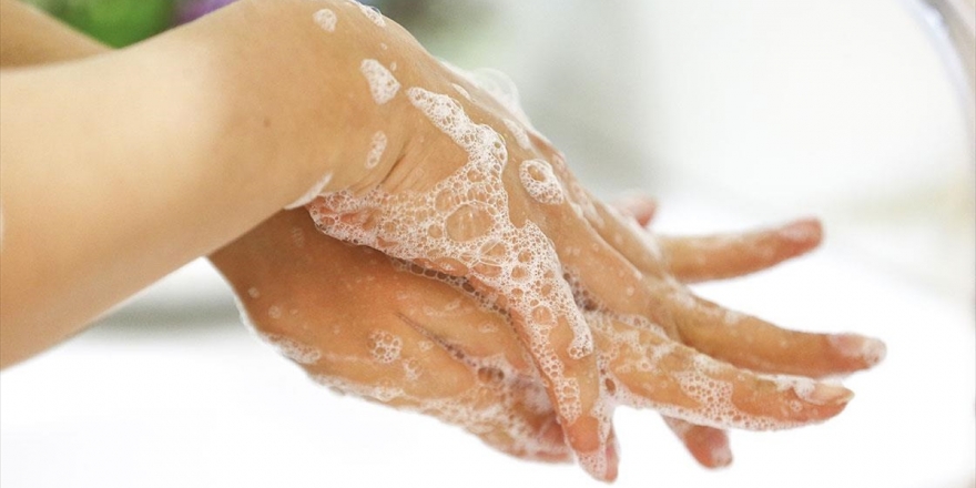 Uzmanından 'Sık Yıkanan Eller İçin Nemlendirici Kullanılması' Önerisi