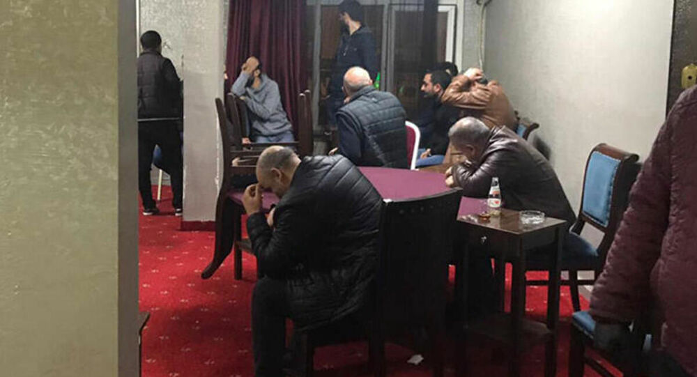 Koronavirüs yasağını en çok okeyciler ihlal etti: 4 bin 960 kişiye 15 milyon liraya yakın ceza kesildi