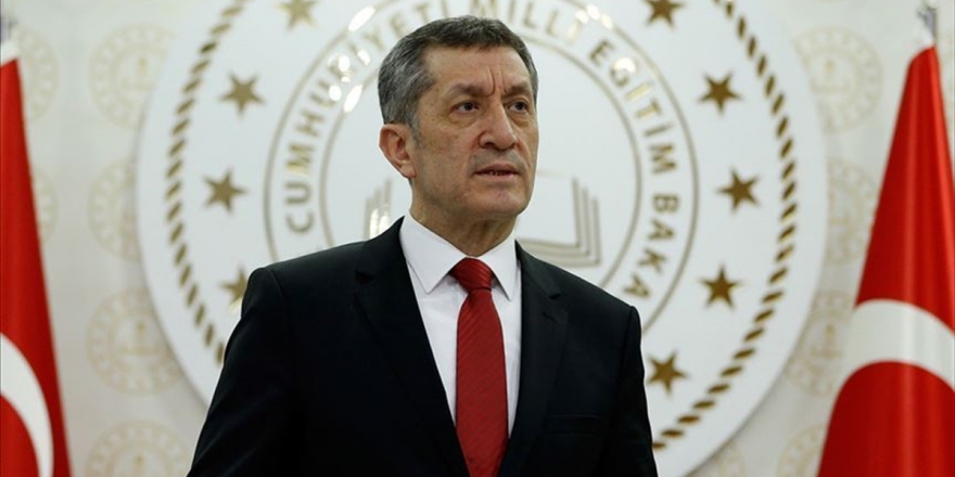 MEB'den Lise Öğrencilerine Soru Destek Paketi