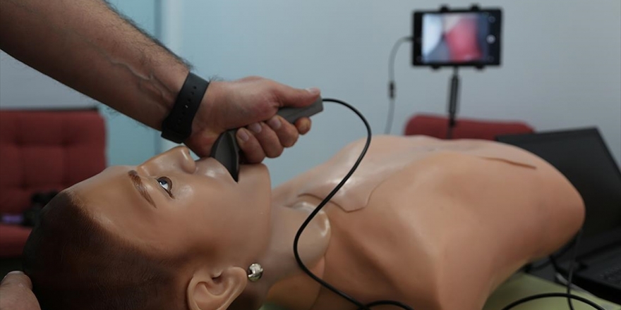 Sağlık Çalışanlarını Korumak İçin 'Video Laringoskop' Cihazı Geliştirildi