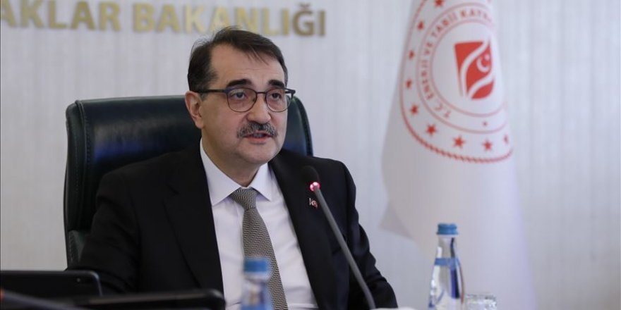 Bakan Dönmez: Fatih sondaj gemisinin yeni durağı Karadeniz olacak