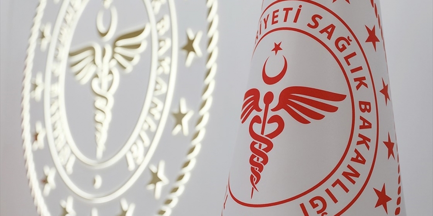 Sağlık bakanlığı: Türkiye'de Kovid-19'dan İyileşen Hasta Sayısı 2142'ye Ulaştı