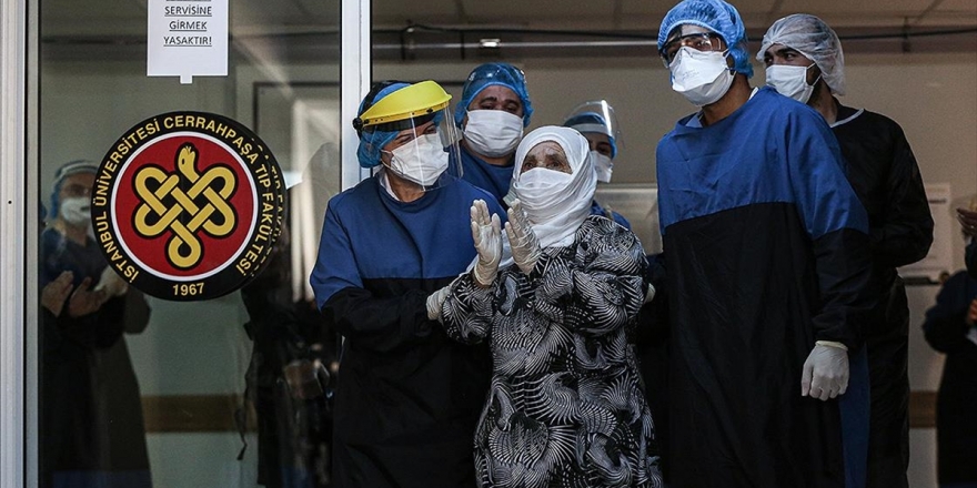 93 Yaşında Koronavirüsü Yenen Hasta Taburcu Oldu