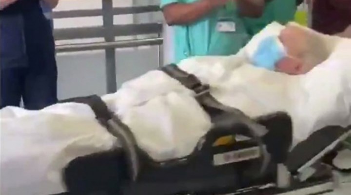 Yoğun bakımdan çıkan Boris Johnson ilk kez görüntülendi