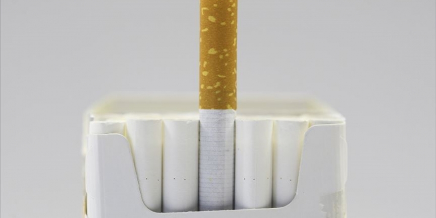 Kovid-19'u Yenen Doktordan 'Sigara İçmeyin' Uyarısı