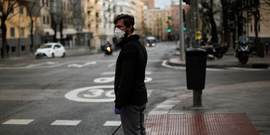 İspanya'da Kovid-19 Nedeniyle Günlük Ölüm Sayılarında Düşüş Devam Ediyor