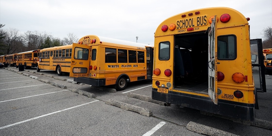 Kovid-19 Nedeniyle New York'ta Okullar Eylüle Kadar Kapalı Kalacak