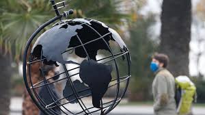 Eski Dışişleri Bakanı Yakış: Virüsler biyolojik silah olarak kullanılabilir