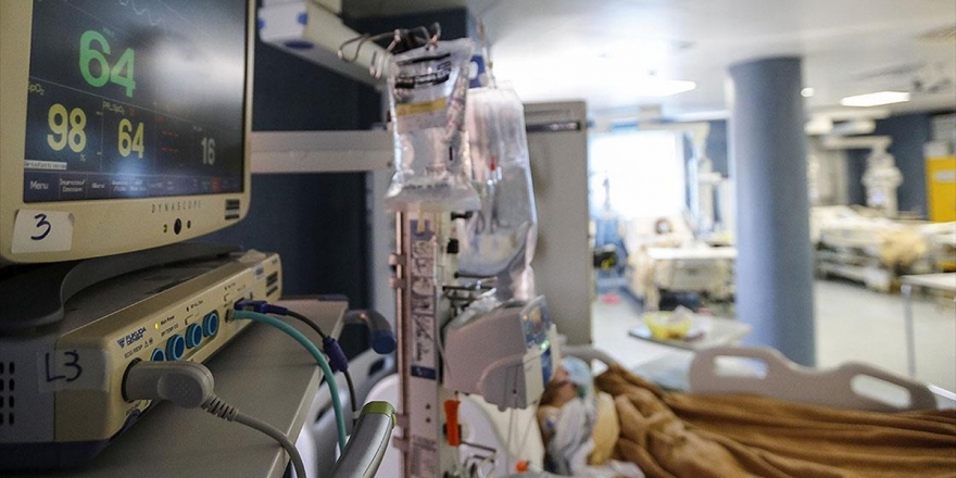 İtalya'da Kovid-19'dan Ölenlerin Sayısı 19 Bin 899'a Yükseldi