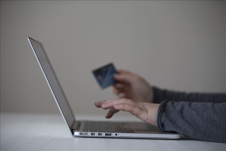 Ticaret Bakanlığından 'kredi kartı dolandırıcılığına' karşı uyarı