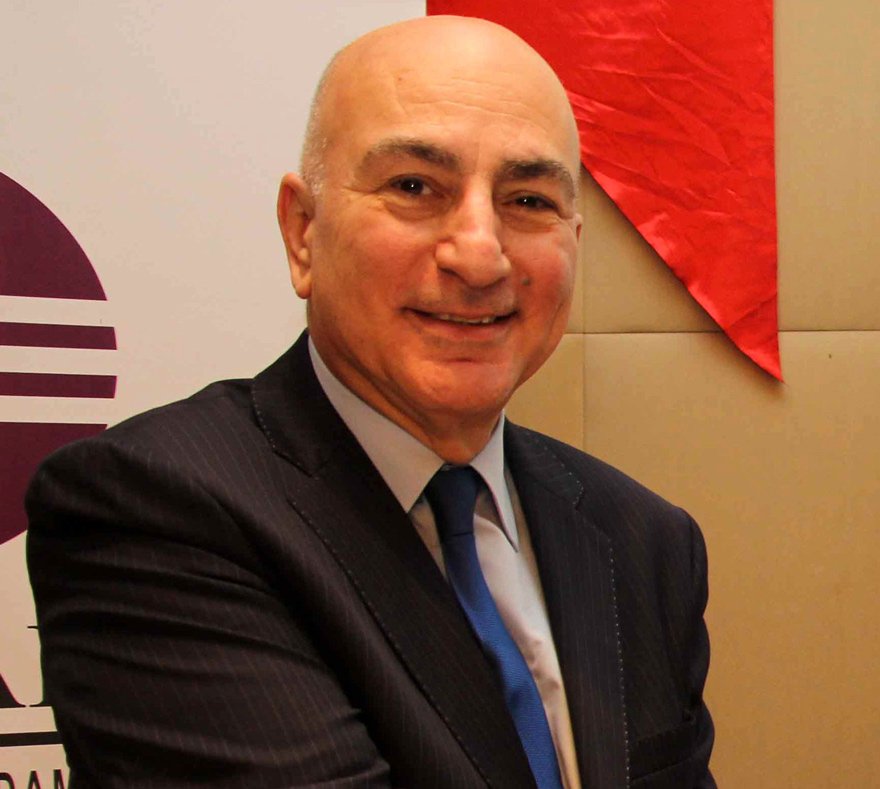 Ekonomi küçülecek enflasyon artacak