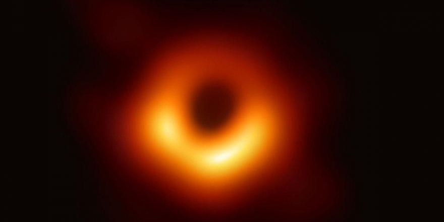 Einstein'ın Genel Görelilik Teorisi Kara Delik Yakınında Doğrulandı