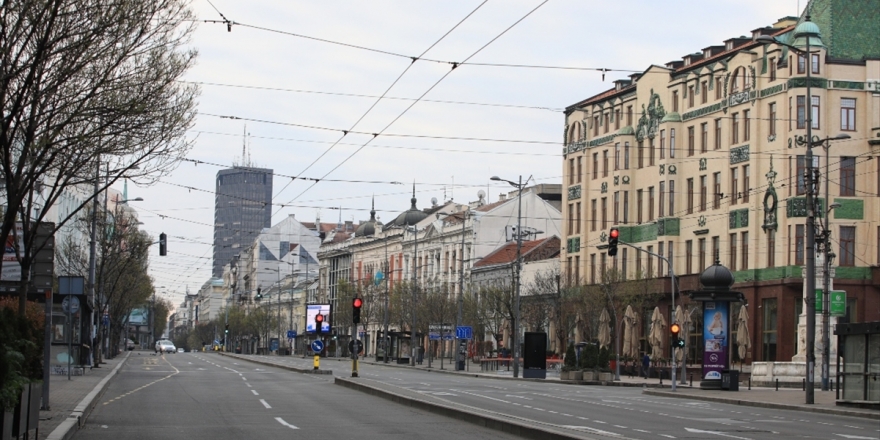 Sırbistan'da Kovid-19 Kaynaklı Can Kaybı 100'ü Geçti
