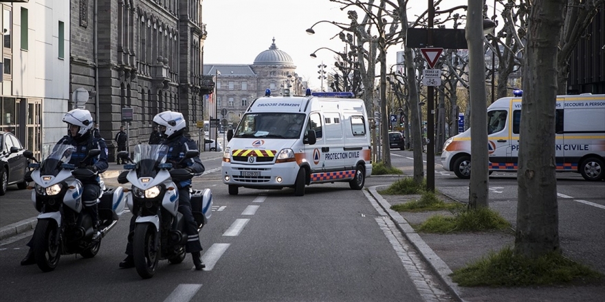 Fransa'da Kovid-19 Nedeniyle Ölenlerin Sayısı 18 Bine Yaklaştı