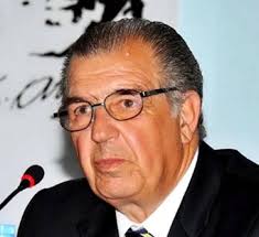 TURGUT ÖZAL ’I  ANIYOR VE ARIYORUZ