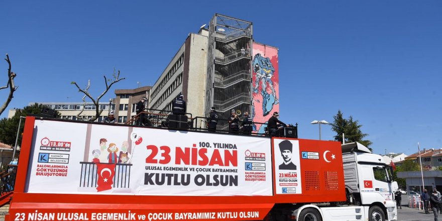 Kadıköy Belediyesi’nin alternatif 23 Nisan etkinliği yasaklandı