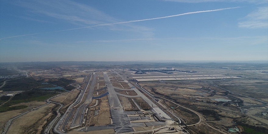 İstanbul Havalimanı'nın 3. Pisti İçin Resmi Başvuru Yapıldı