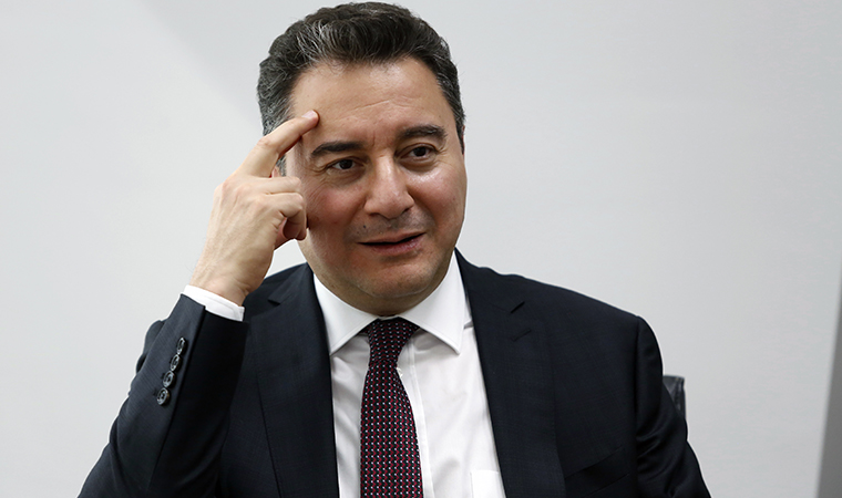 Türkiye trollerle yönetilmeyi hak etmiyor