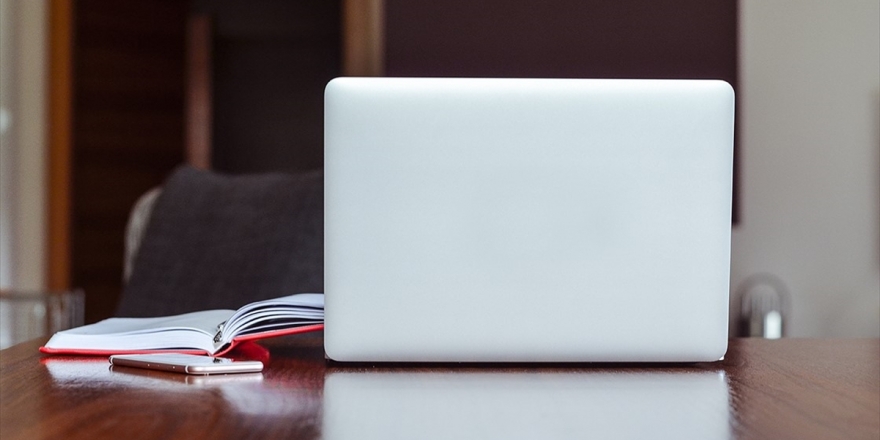 Avrupa 'Uzaktan Eğitime' Hazırlıksız Yakalandı