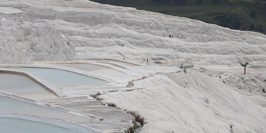 Pamukkale Haziranda Misafirlerini Ağırlamaya Hazırlanıyor
