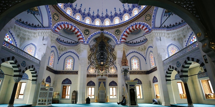 Almanya’da Müslüman Kuruluşlar 3 Mayıs’ta Camilerin Açılması İçin Hazırlık Yapıyor