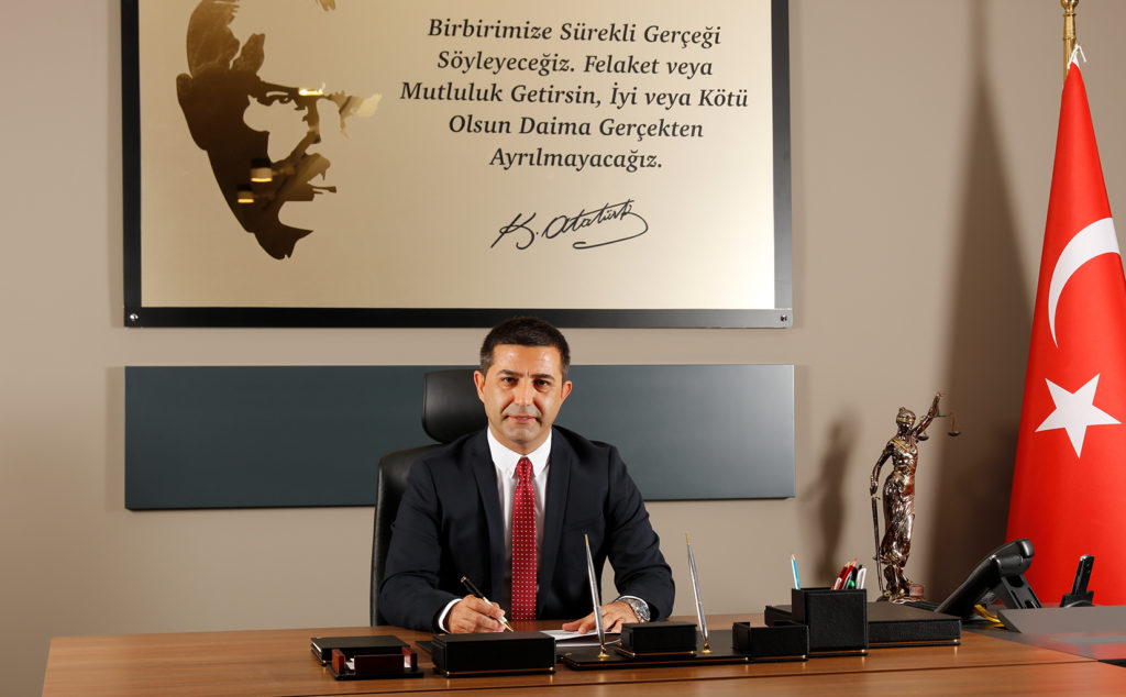 KUŞADASI’NIN YENİ CAZİBE MERKEZİ BALIKÇILAR MEYDANI