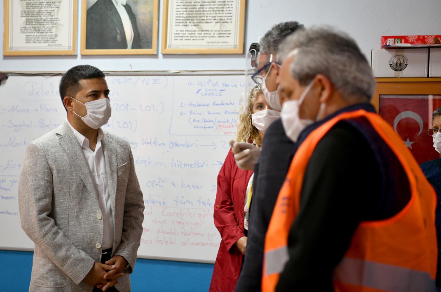 KORONAVİRÜSE KARŞI KUŞADASI OMUZ OMUZA