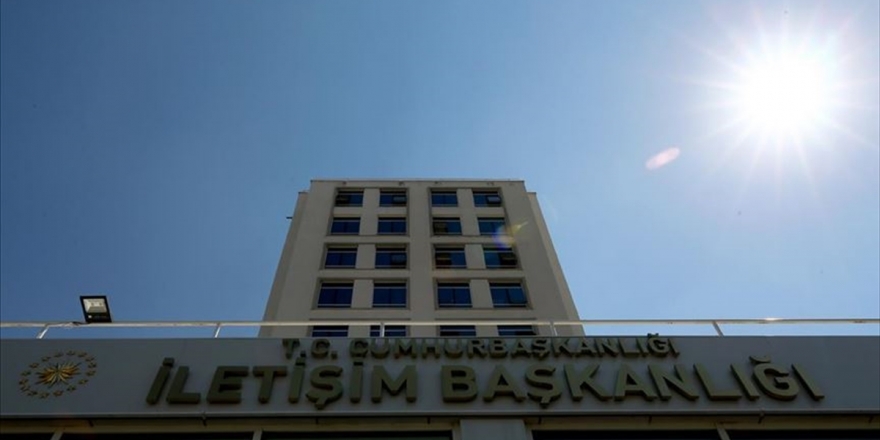 İletişim Başkanlığından İstiklal Marşı'nı 'Balkonlardan Okuyalım' Daveti