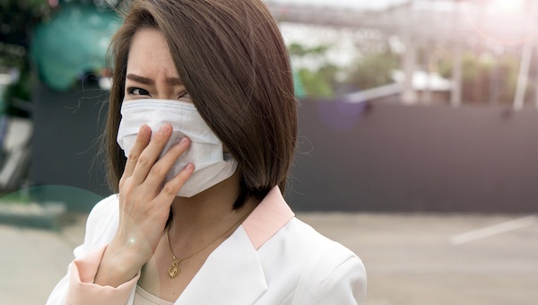 Koronada ana giriş kapısı burun