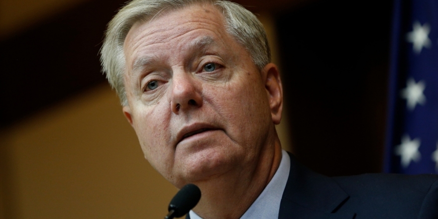 Amerikalı Senatör, Vuhan'daki Laboratuvarlarda İnceleme Başlatılmasını İstedi