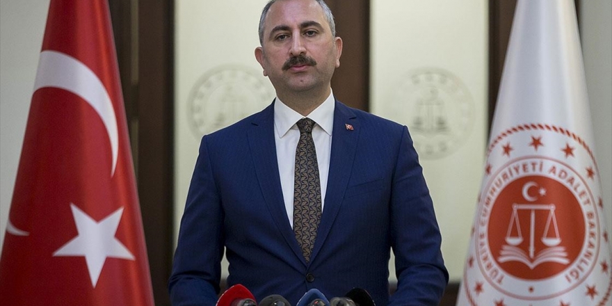 Adalet Bakanı Gül: Duruşmaların Ertelendiği Tarih 15 Haziran'a Kadar Uzatılmıştır