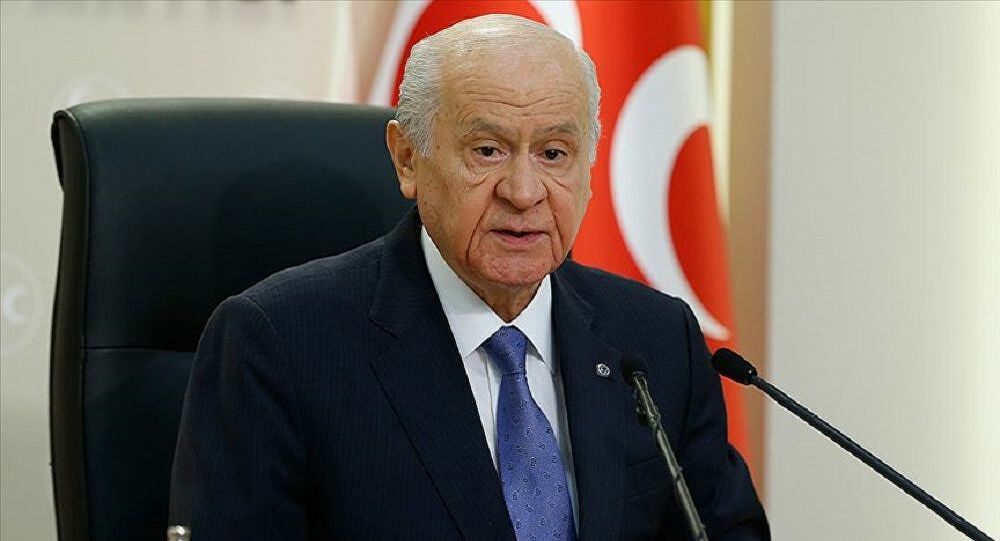 Bahçeli: 'Hayat tarzına hürmet' bahanesiyle sapıklıklara göz yumulmasını beklemek beyhude bir çabadır