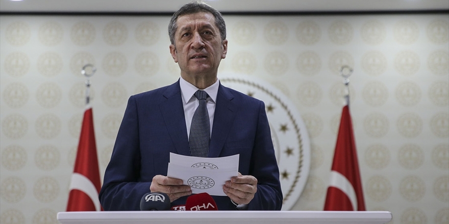 Milli Eğitim Bakanı Selçuk: Uzaktan Eğitime 31 Mayıs'a Kadar Devam Edilecek