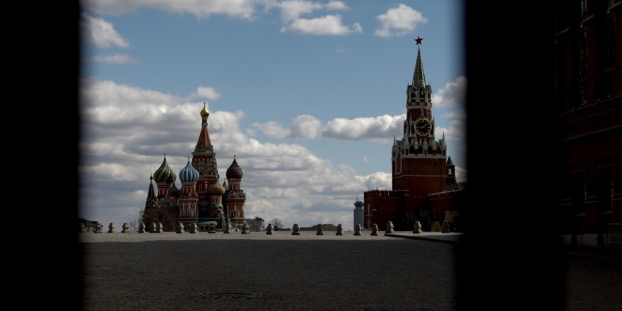 Rusya, Çöken Petrol Ve Kovid-19'un Gölgesinde Ekonomisini Canlı Tutmakta Zorlanıyor