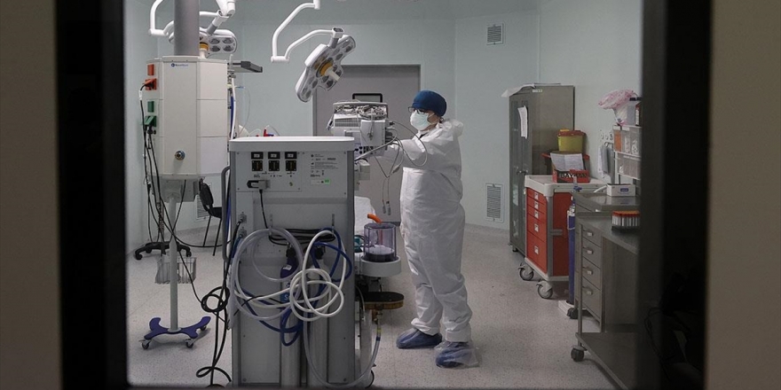 Pandemi ABD'de Ortalama Yaşam Süresini 1 Yıl Geriletti