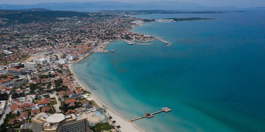 Çeşme Kovid-19 Sonrası Turizm Sezonuna Hazırlanıyor