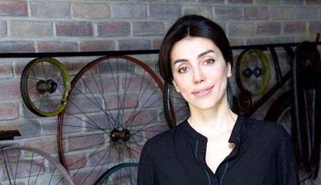 MEB, psikolog olmayan Azra Kohen'e meslek tanıtımı yaptırdı; tepkiler üzerine video kaldırıldı