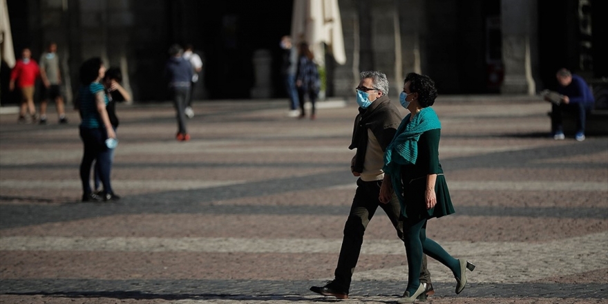 Avrupa Hastalık Kontrol Merkezi: Maske Sadece İlave Koruma Aracı Olabilir