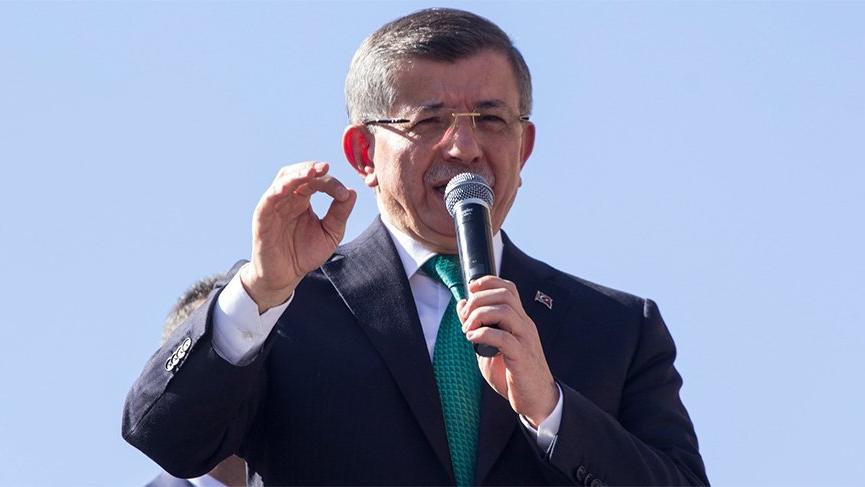 Davutoğlu’ndan Erdoğan ve AKP’ye çok sert darbe çıkışı!